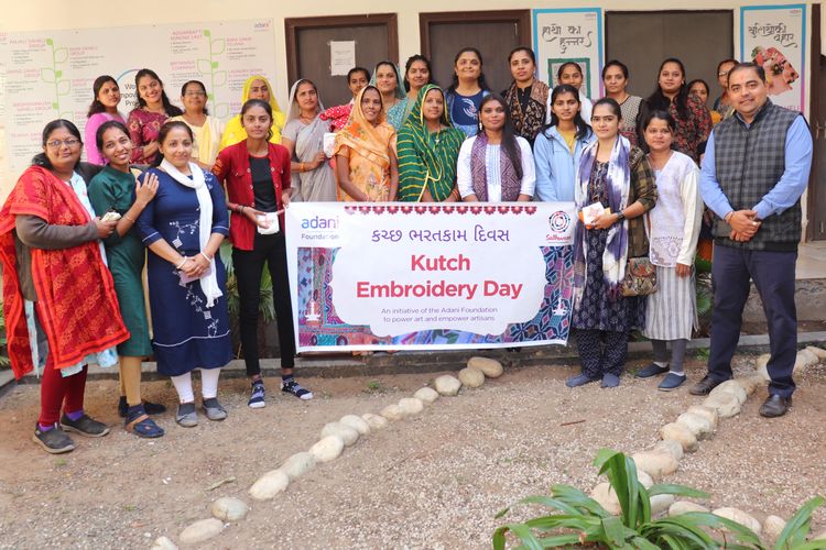Sathwaro Celebrates Kutch Embroidery Day